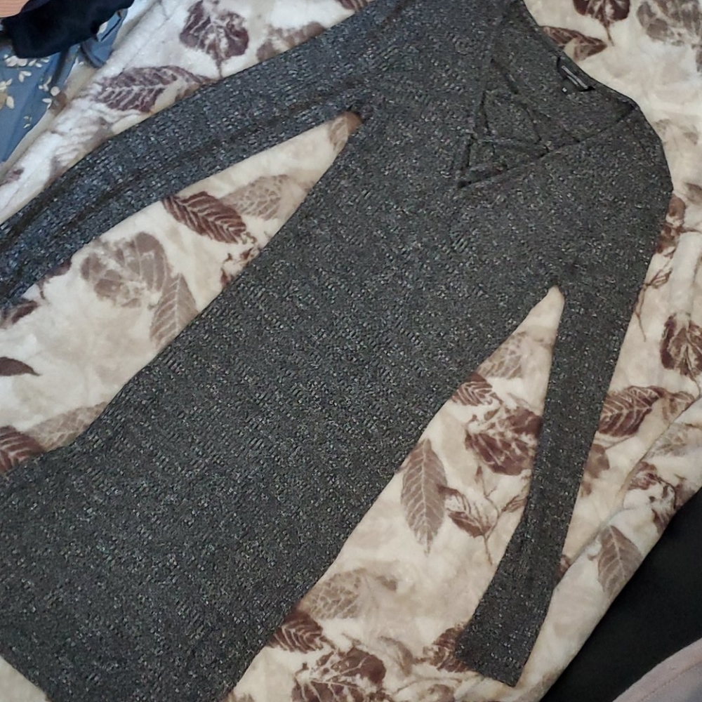 Long sleeve gray dress